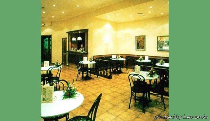 Regencia Colon Hotel Barcelona Restaurant photo